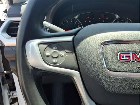 Used 2020 GMC Acadia SLE w/ Driver Convenience Package FWD image 15