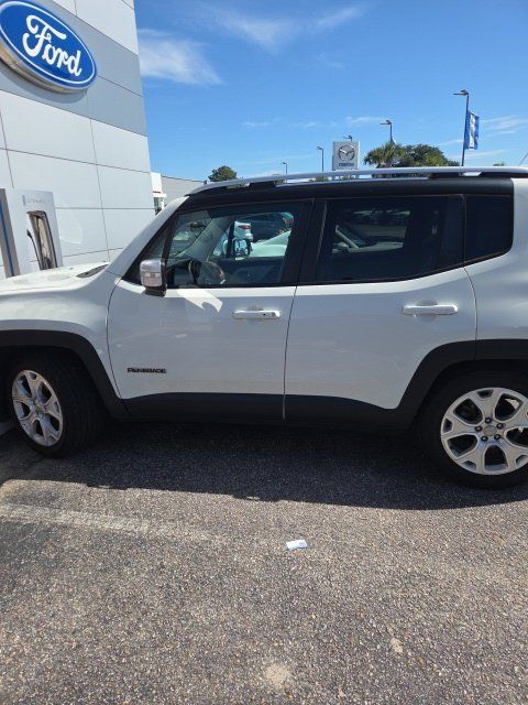 Used 2017 Jeep Renegade Limited FWD image 6