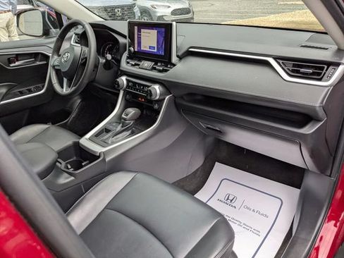 Used 2023 Toyota RAV4 XLE Premium FWD image 38
