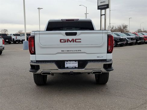 Used 2023 GMC Sierra 1500 SLT image 9