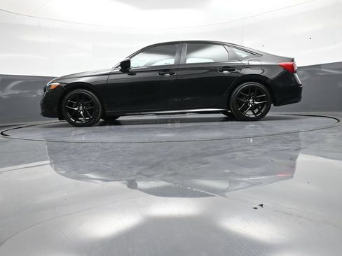 Used 2022 Honda Civic Sport image 32