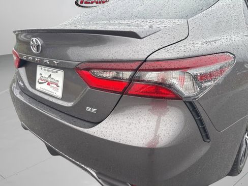 Used 2023 Toyota Camry SE image 32