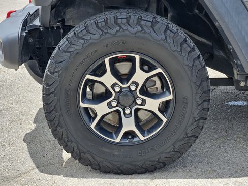 Used 2019 Jeep Wrangler Unlimited Rubicon AWD/4WD image 10