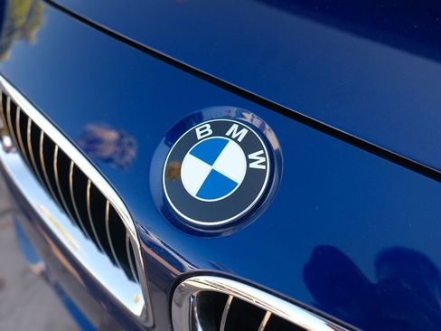 Used 2017 BMW 330e RWD image 53