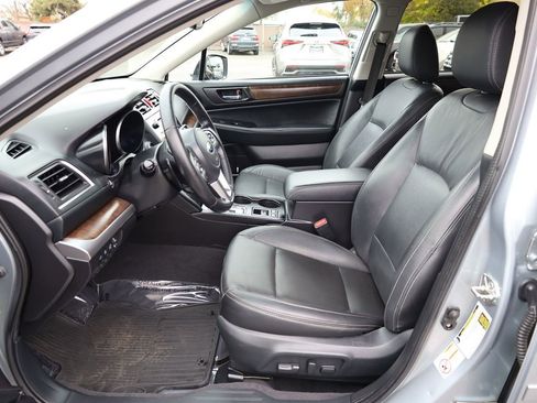 Used 2016 Subaru Outback 2.5i Limited image 11