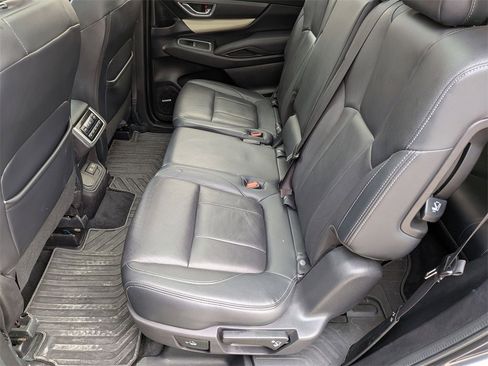 Used 2022 Subaru Ascent Limited w/ Technology Package image 26