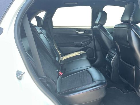 Certified 2020 Ford Edge ST-Line FWD image 23