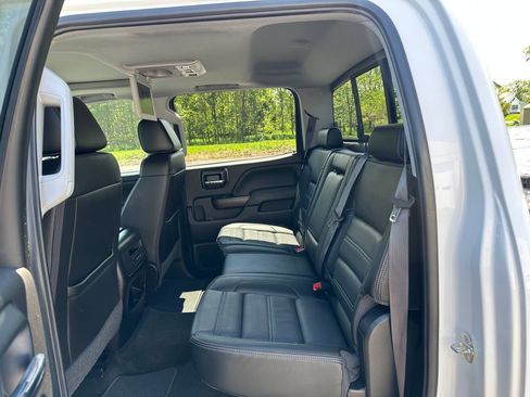 Used 2017 GMC Sierra 3500 Denali w/ Duramax Plus Package AWD/4WD image 21