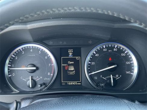 Used 2016 Toyota Highlander Limited image 29