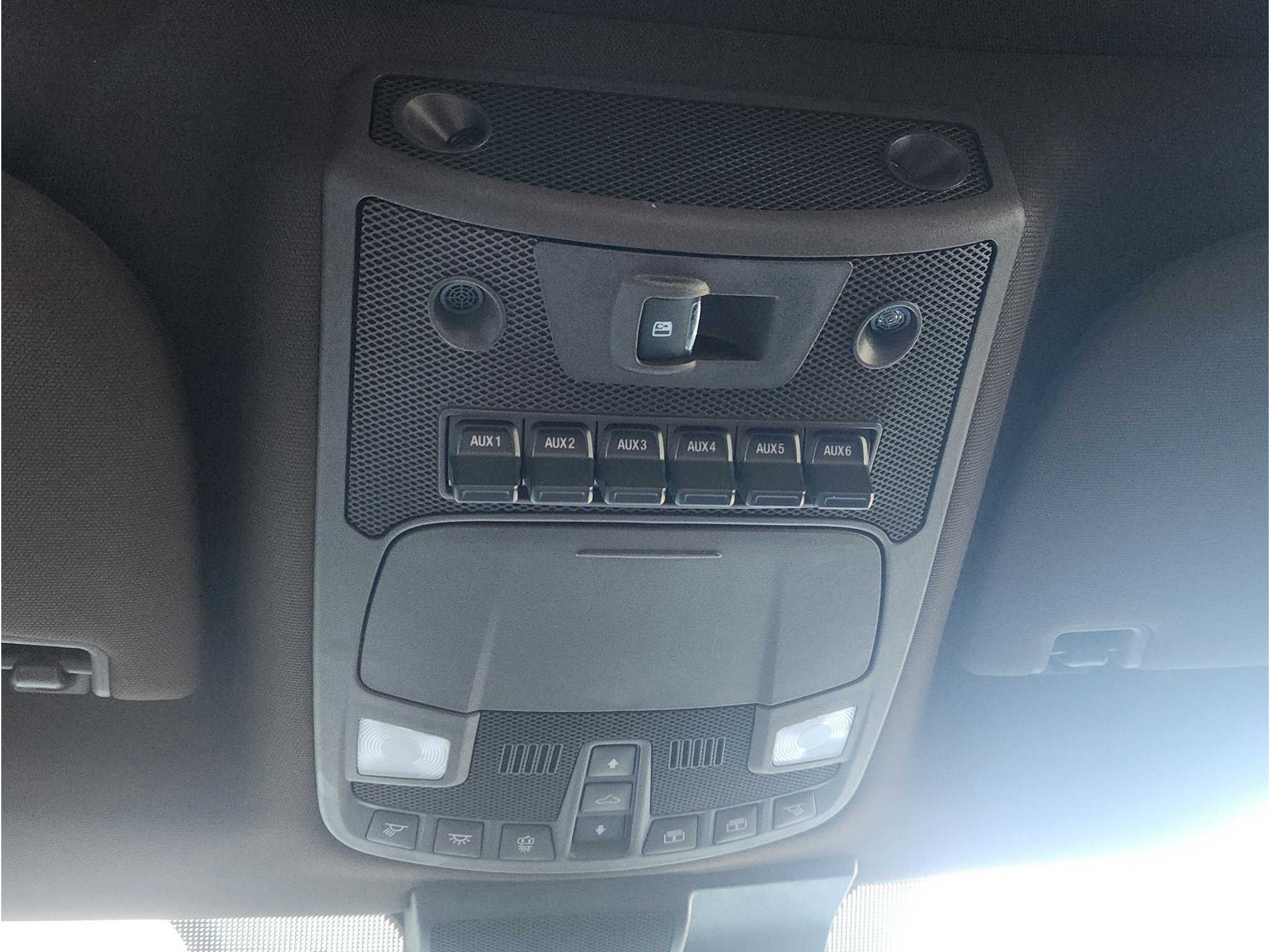 Used 2020 Ford F350 King Ranch w/ King Ranch Ultimate Package AWD/4WD image 29