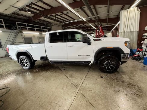 Used 2020 GMC Sierra 2500 SLE w/ SLE Convenience Package AWD/4WD image 6