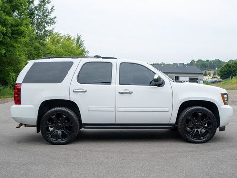 Used 2012 Chevrolet Tahoe LT w/ All-Star Edition AWD/4WD image 2