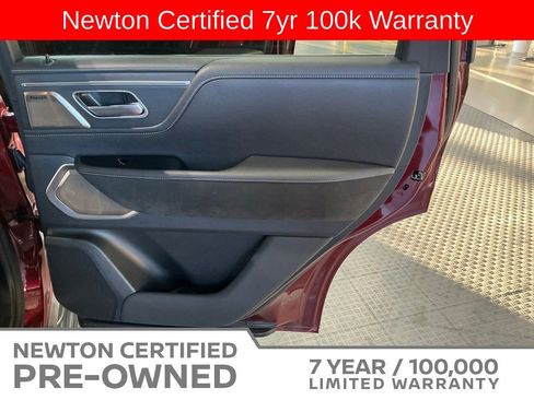 Used 2025 INFINITI QX80 Sensory AWD/4WD image 41