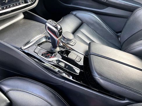 Used 2018 BMW M5 w/ Executive Package image 17