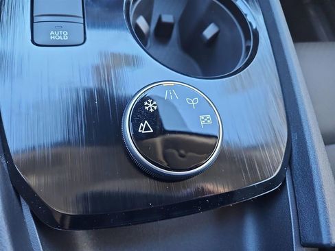 New 2026 Nissan Rogue SV image 11