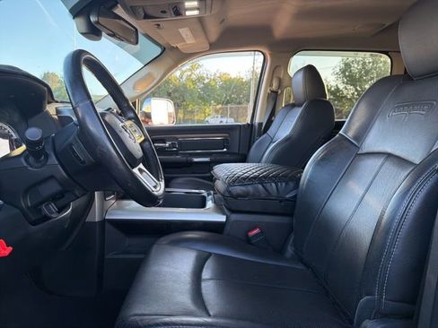 Used 2018 RAM 2500 Laramie image 10