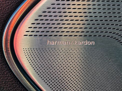 Used 2020 RAM 1500 Limited image 18