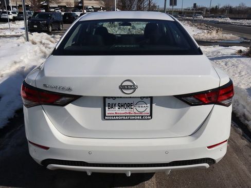 Certified 2025 Nissan Sentra S FWD image 6