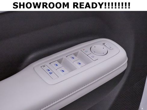 Certified 2026 Hyundai Santa Fe SEL image 32