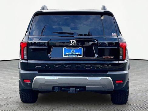 Certified 2026 Honda Passport TrailSport Elite image 6
