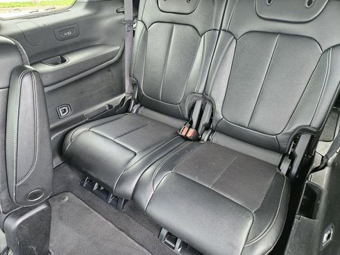 Used 2024 Jeep Grand Cherokee L Limited w/ Luxury Tech Group II AWD/4WD image 22