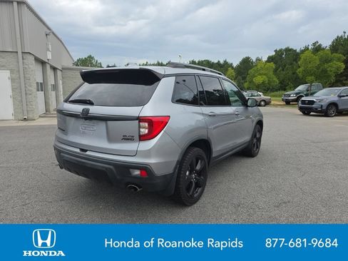 Used 2019 Honda Passport Elite image 5