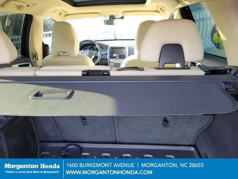 Used 2016 Volvo XC60 T5 Premier image 23