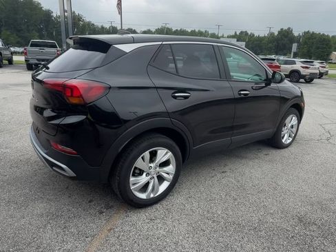 Used 2025 Buick Encore GX Preferred AWD/4WD image 8