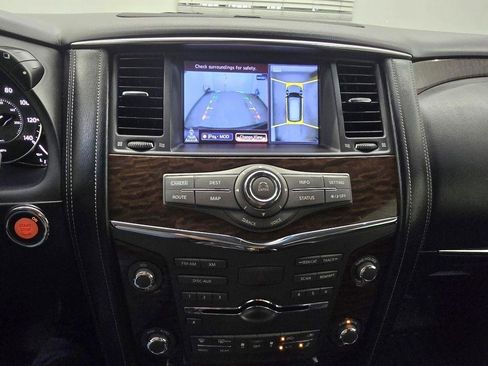 Used 2017 Nissan Armada Platinum w/ Captain Seat Package RWD image 28