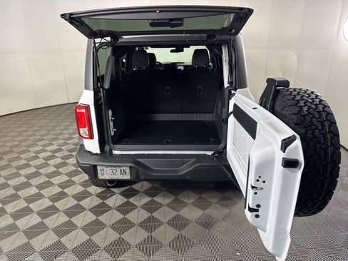 New 2026 Ford Bronco Big Bend w/ Black Diamond Package AWD/4WD image 9