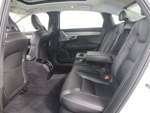 Used 2022 Volvo S90 B6 Inscription w/ Advanced Package AWD/4WD image 49