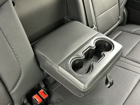 Used 2025 GMC Sierra 3500 Denali image 44