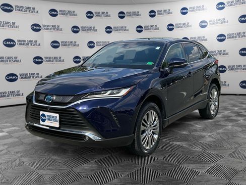 Used 2023 Toyota Venza Limited AWD/4WD image 1