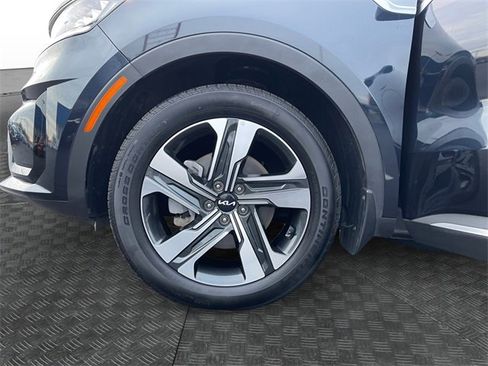 Used 2024 Kia Sorento EX image 14