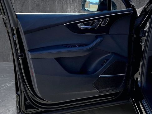 Used 2023 Audi Q7 3.0T Prestige image 20