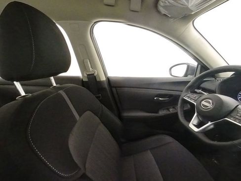 Used 2025 Nissan Sentra SV w/ All-Weather Package image 23