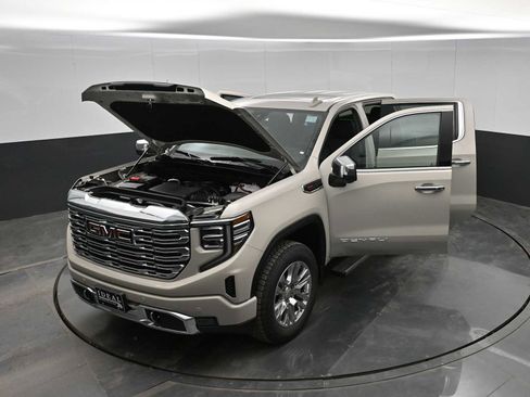 New 2026 GMC Sierra 1500 Denali w/ Technology Package image 42