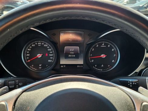 Used 2019 Mercedes-Benz GLC 300 image 28