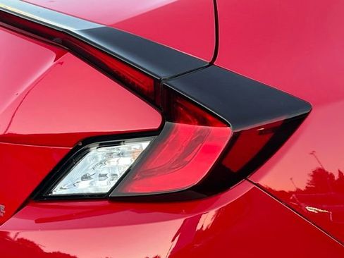 Used 2020 Honda Civic LX image 32