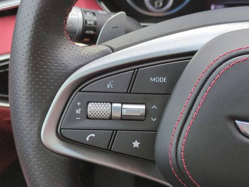 Used 2025 Genesis GV70 3.5T Sport image 23