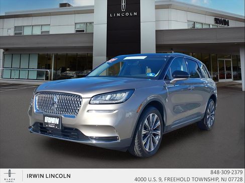 Certified 2020 Lincoln Corsair Reserve w/ Elements Package image 4