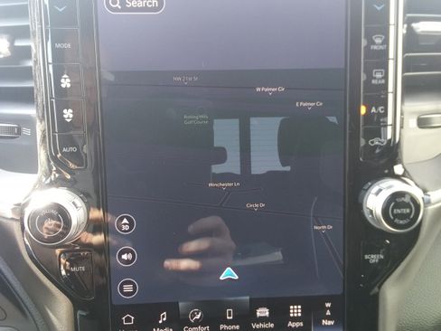 New 2026 RAM 2500 Laramie w/ Towing Technology Group image 32