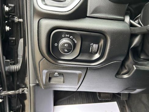 Certified 2023 RAM 1500 Big Horn image 18