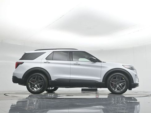 New 2026 Ford Explorer ST w/ Sun And Sound Package image 49