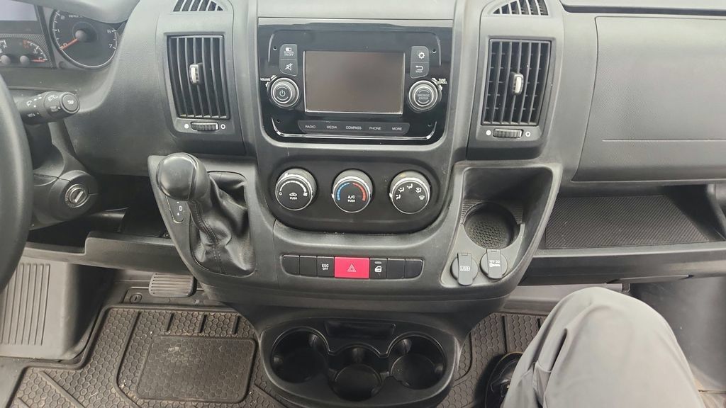 Used 2019 RAM ProMaster 2500 FWD image 12
