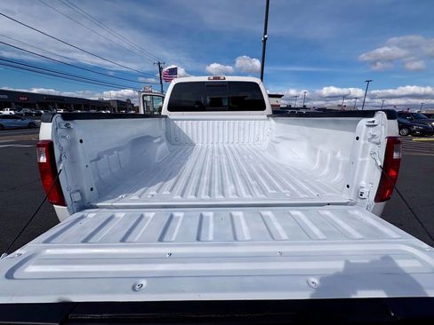 Used 2013 Ford F250 Lariat w/ Lariat Ultimate Pkg image 25