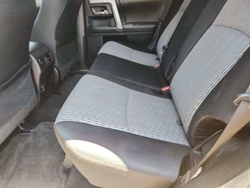 Used 2015 Toyota 4Runner SR5 RWD image 23