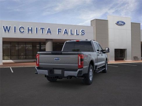 New 2026 Ford F250 XLT w/ XLT Premium Package image 8