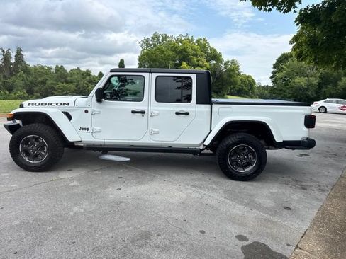 Used 2023 Jeep Gladiator Rubicon w/ LED Lighting Group AWD/4WD image 4