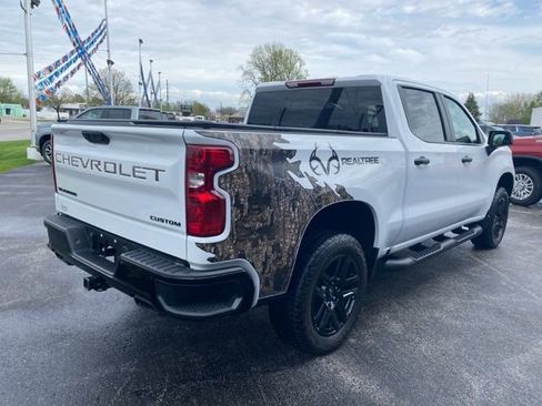 Used 2024 Chevrolet Silverado 1500 Custom Trail Boss w/ Realtree Special Edition AWD/4WD image 5